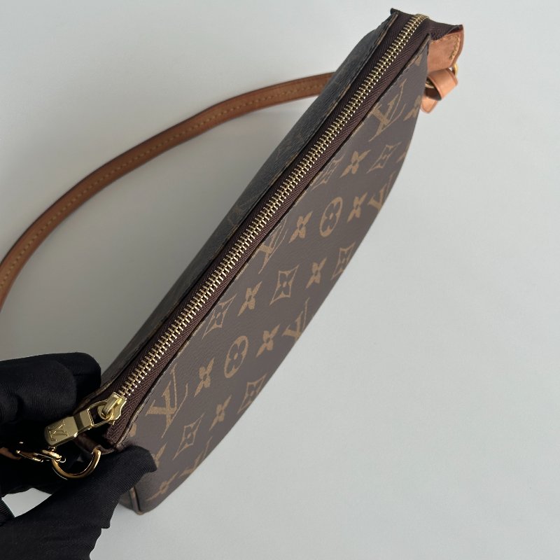 99新🆕 芯片款 Louis Vuitton LV 路易威登 老花麻將包 肩背包 腋下包-12
