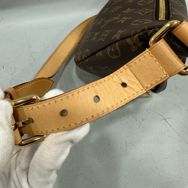 LV M43644 原花金釦胸口包 晶片款-19