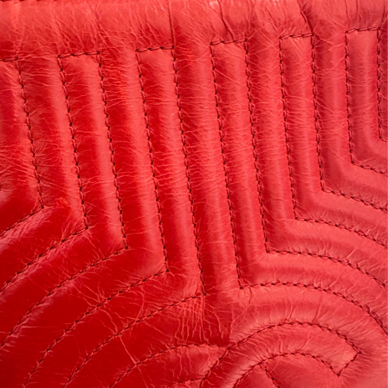 Chanel 紅色三夾層鏈肩背包-14