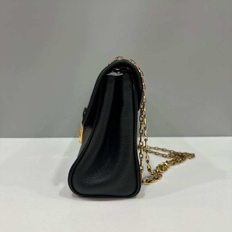 LV M48931 黑牛皮壓紋金釦GERMAIN 斜背包PM-2