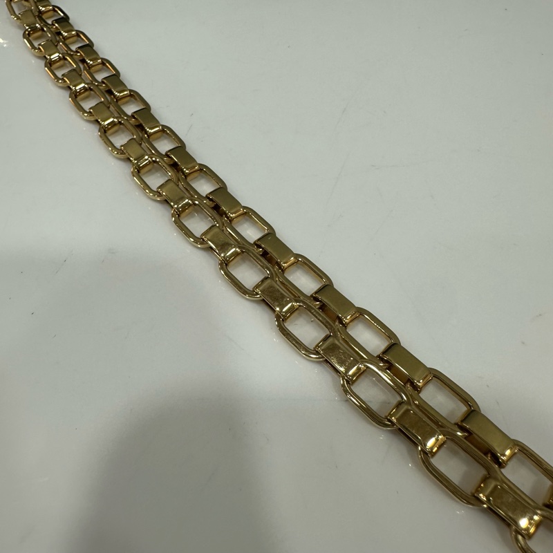 LV M48931 黑牛皮壓紋金釦GERMAIN 斜背包PM-36