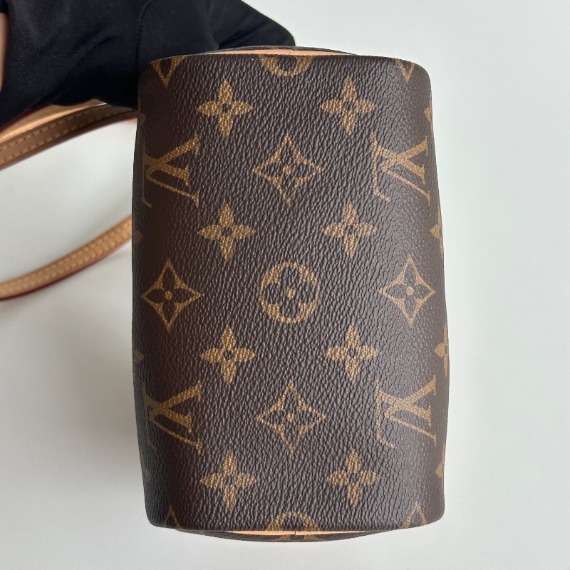 經典款🤎 Louis Vuitton LV 路易威登 Speedy Nano 斜背包-9