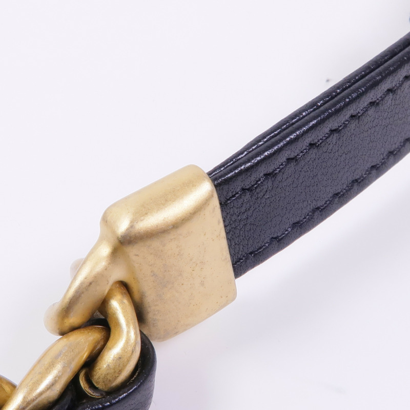 CHANEL 羊皮皮革C19金扣腰包-12