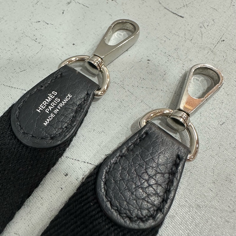 Hermes 黑色TC皮銀釦mini evelyne U刻-34