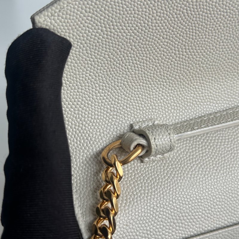 仙女款🧚‍♀️ Saint Laurent YSL 聖羅蘭 信封包 白色金釦 斜背包 肩背包-14