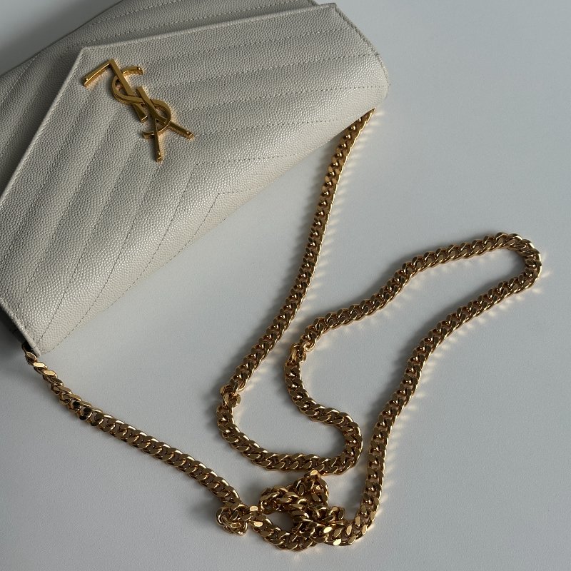 仙女款🧚‍♀️ Saint Laurent YSL 聖羅蘭 信封包 白色金釦 斜背包 肩背包-15