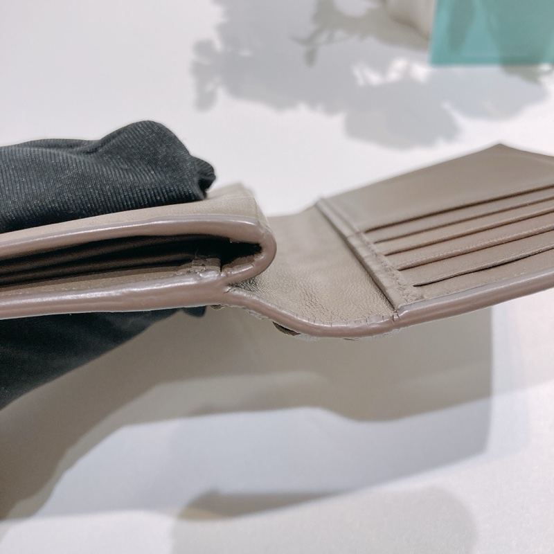TW4454 Bottega Veneta 葆蝶家 全皮針織面卡包 Cardholder-9