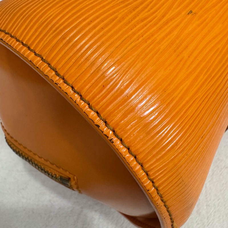 Louis Vuitton 橘色水波紋手提包-11