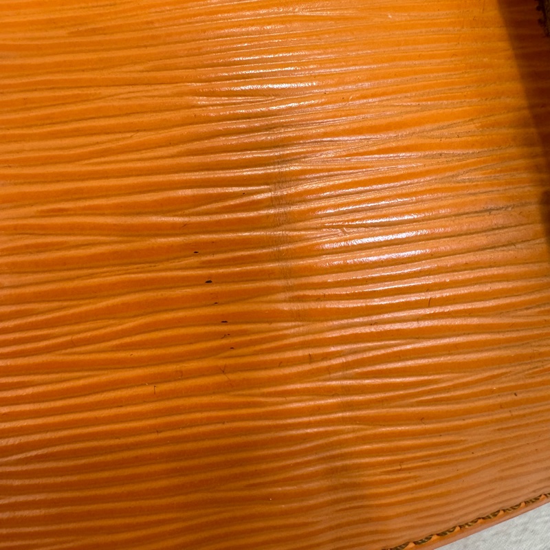 Louis Vuitton 橘色水波紋手提包-16