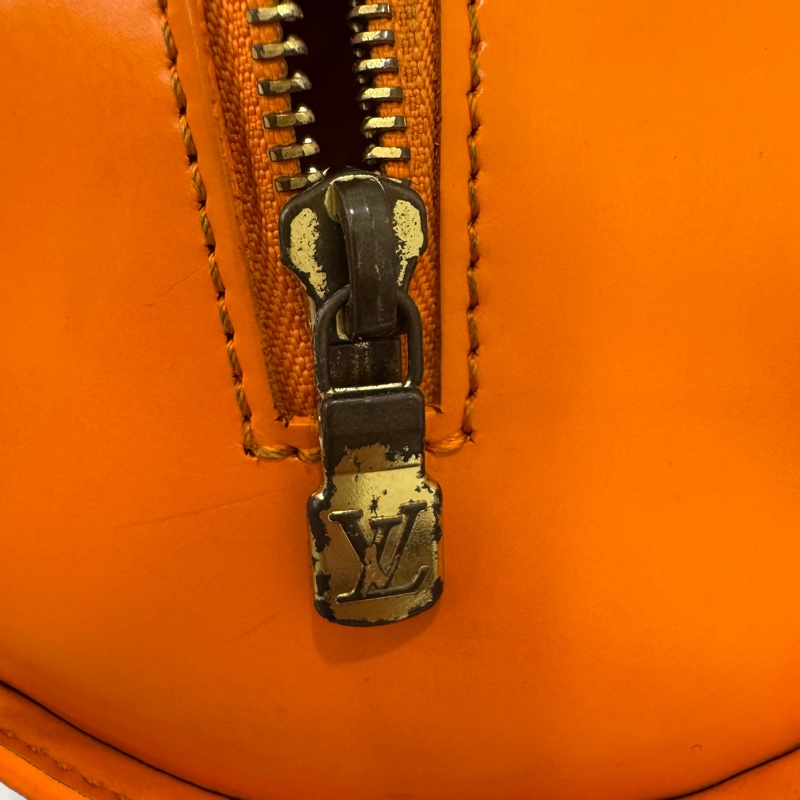 Louis Vuitton 橘色水波紋手提包-18