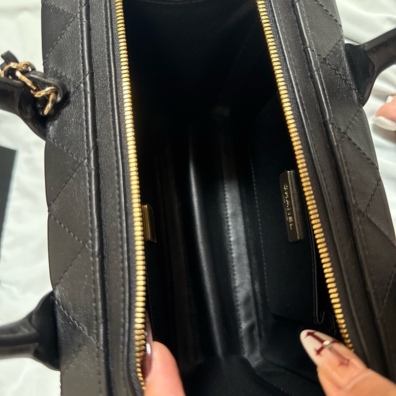 復古盒子包(黑、226芯片款、牛皮)#chanel #手提 #斜背 #兩用 #箱包原價近 33萬-13