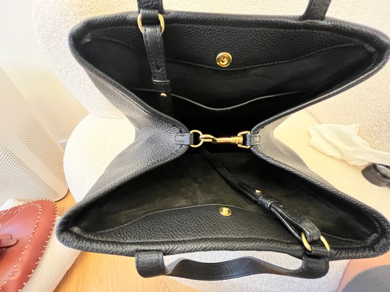 Celine/賽琳 Folded cabas 黑色極簡風折疊托特包-1
