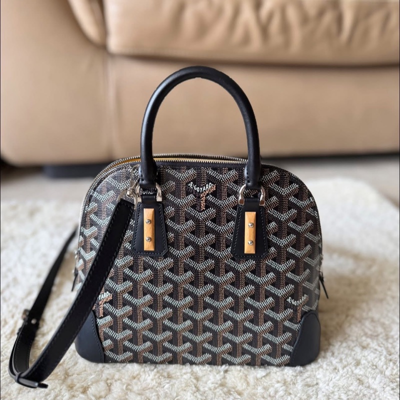 《特惠》Goyard 黑色mini 小貝殼包-3