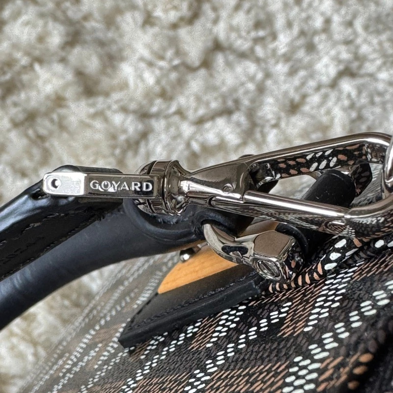《特惠》Goyard 黑色mini 小貝殼包-19