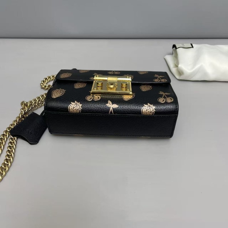 Gucci古馳Padlock小號黑色牛皮燙金草莓月光寶盒 肩背包斜背包-3