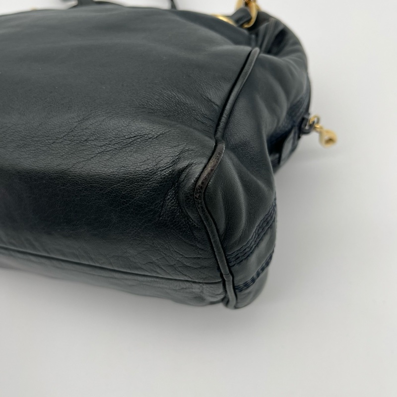 「JL精品代購」Loewe 灰綠色柔軟小羊皮金屬鏈條小方包-10