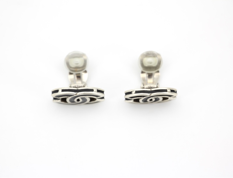 Chanel Vintage 04A 金屬黑銀CC耳環-7