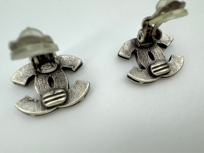 Chanel Vintage 04A 金屬黑銀CC耳環-13