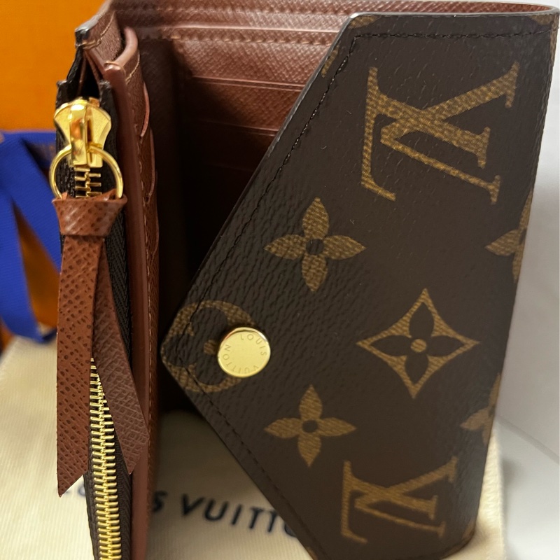 LV短夾 全新未使用(附紙袋紙盒)-3