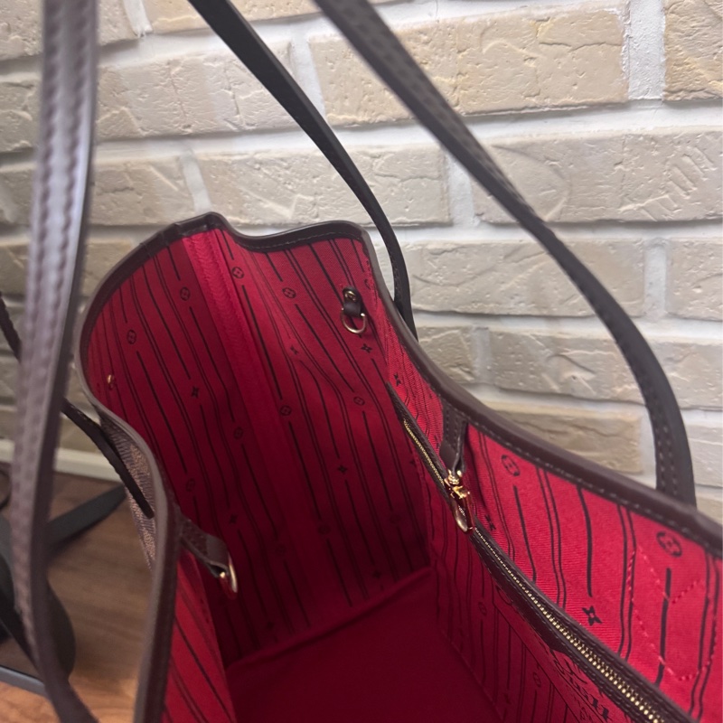 Lv 棋盤格購物包 Gm-26