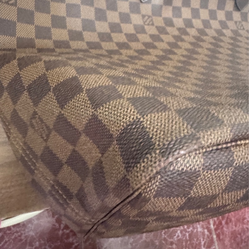 Lv 棋盤格購物包 Gm-35