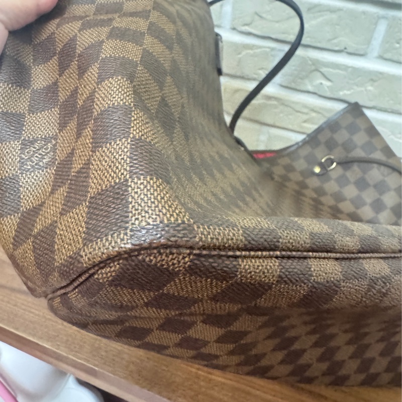 Lv 棋盤格購物包 Gm-39