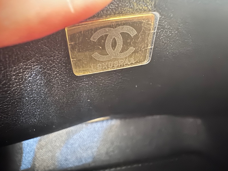 Chanel 25a珍珠方胖 7月才離櫃全新全配-15