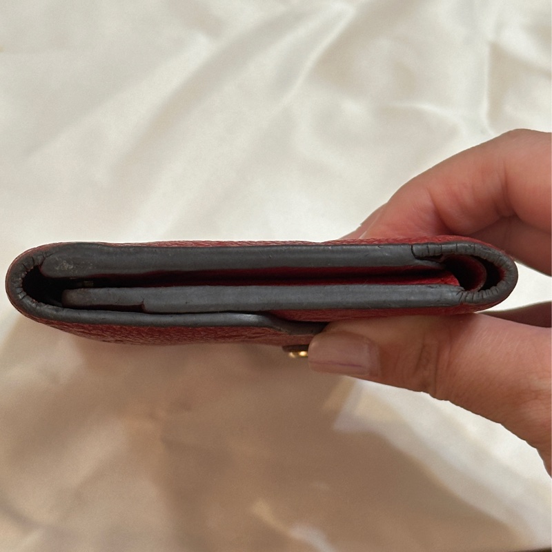LOUIS VUITTON Monogram Empreinte Curieuse Compact 金扣錢包 紅色-37
