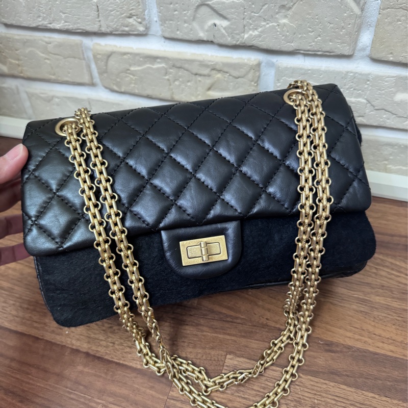 Chanel 2.55小號 黑金全配 近全新-4