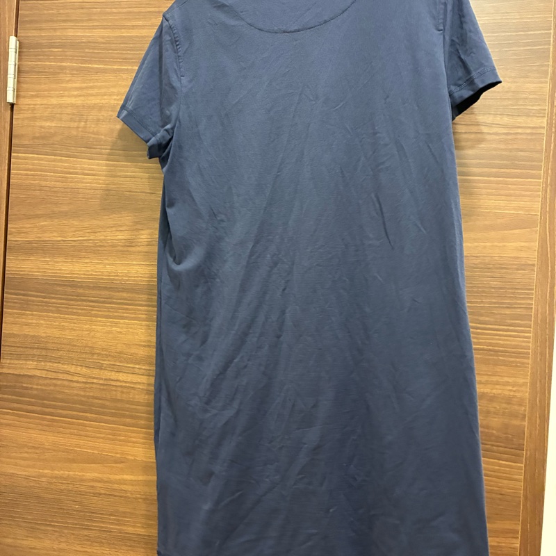 愛馬仕hermes 二手 深藍色 基本口袋刺繡 洋裝 上衣 尺寸42-2