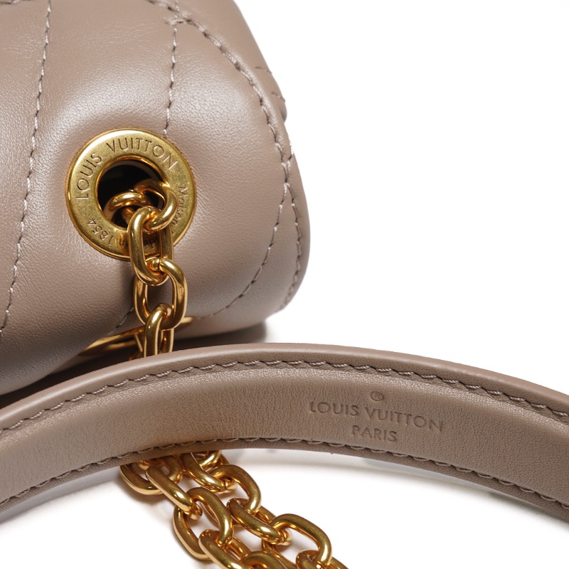 Louis Vuitton 波浪鏈條包 奶茶色-7