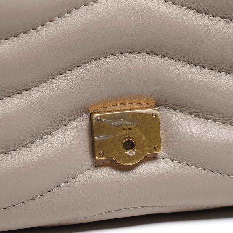 Louis Vuitton 波浪鏈條包 奶茶色-8