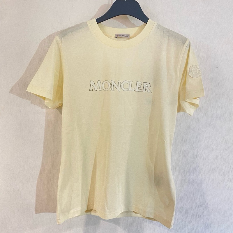 促銷品 Moncler 女款Tee 米黃色S 碼-1