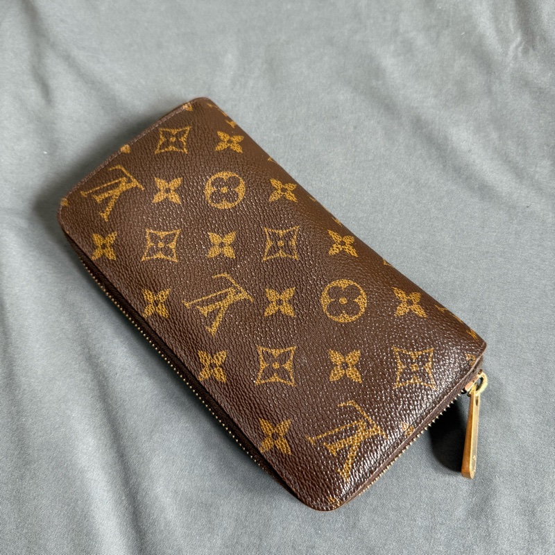 Lv 老花拉鍊長夾 (M60017) 8卡-0