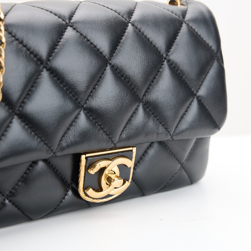 Chanel 22B 黑金大方胖-4