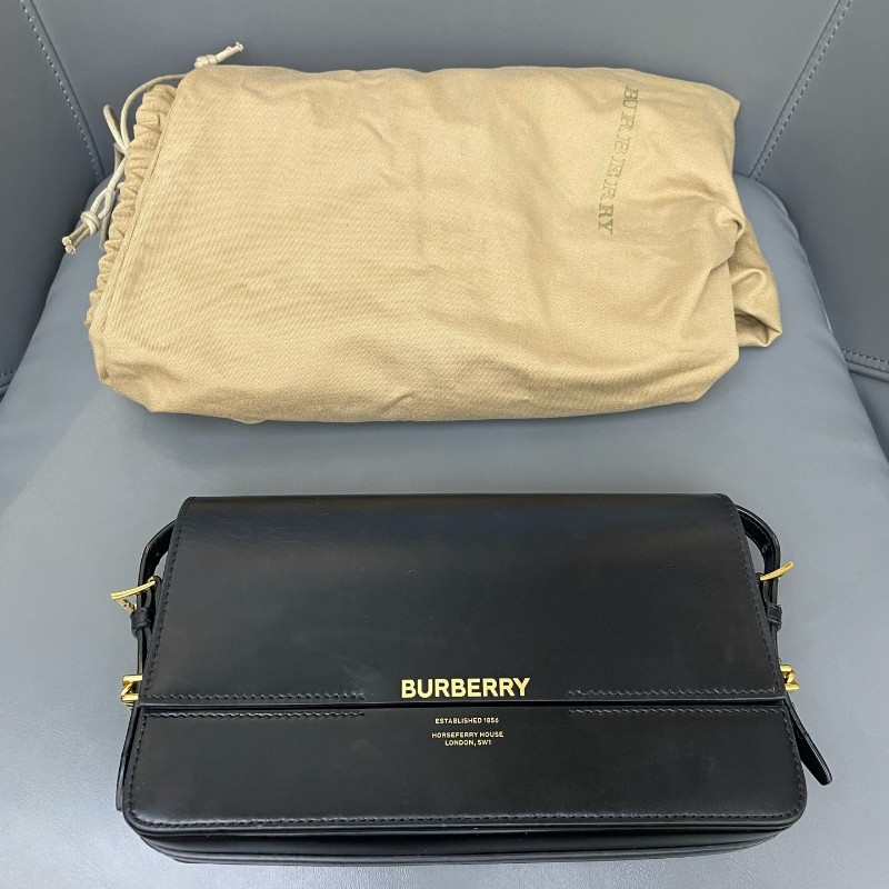 Burberry Grace 中號 黑金 肩背包斜背包 box光面皮-4