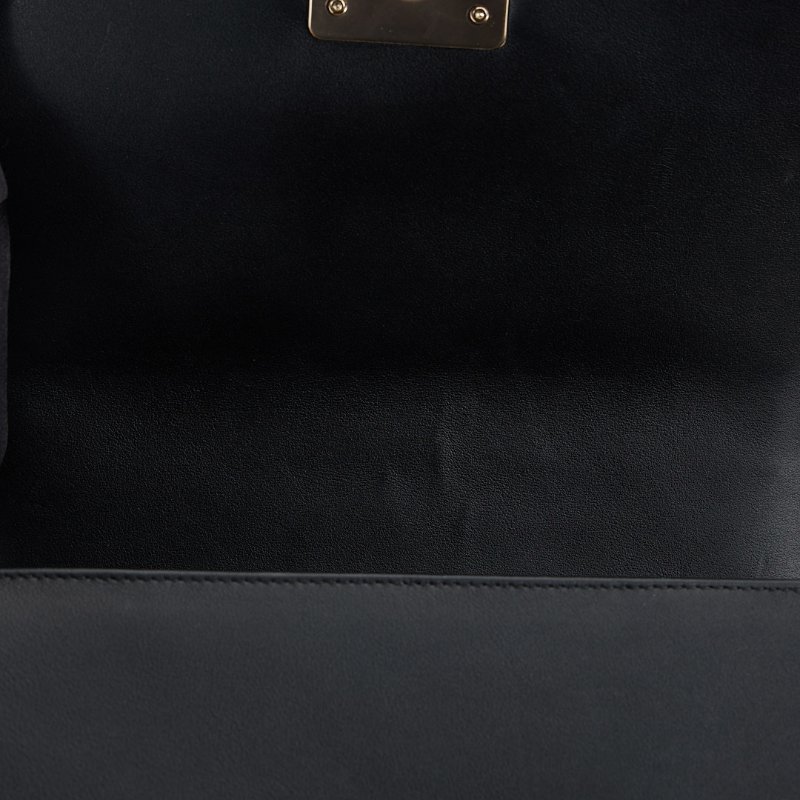 Chanel Boy 25 黑金牛山形紋-24