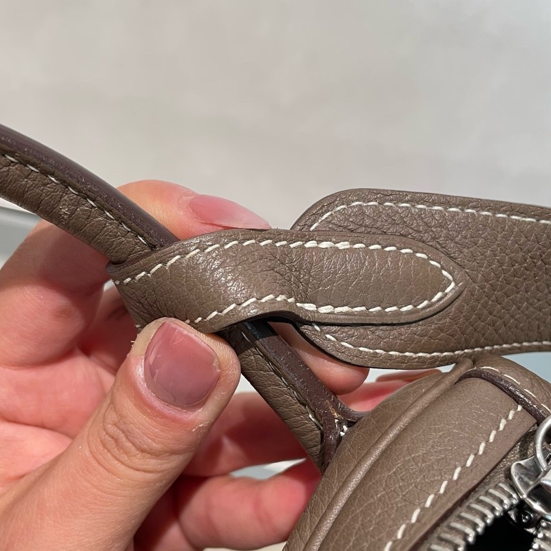 HERMES lindy 30大象灰 銀扣 Y刻 Clemence牛皮 肩背包 手提包-24