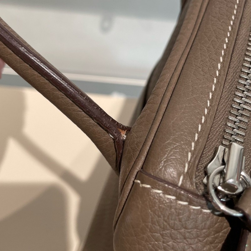 HERMES lindy 30大象灰 銀扣 Y刻 Clemence牛皮 肩背包 手提包-26