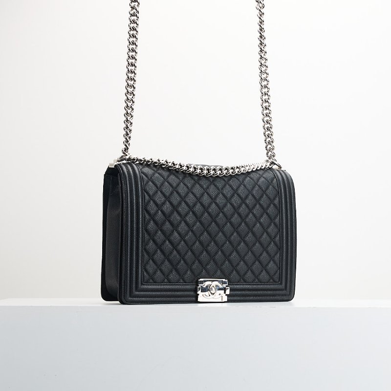 Chanel Boy28黑銀牛-2