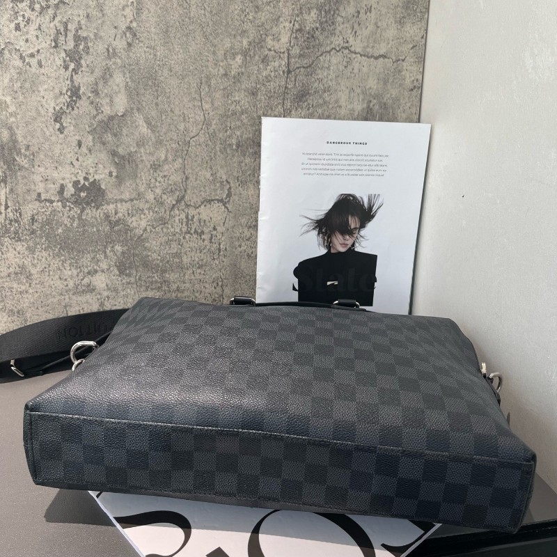 LV 黑棋盤格 電腦公事包 公文包 帆布寬肩帶 尺寸約36*27cm-3