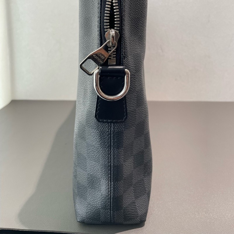 LV 黑棋盤格 電腦公事包 公文包 帆布寬肩帶 尺寸約36*27cm-8