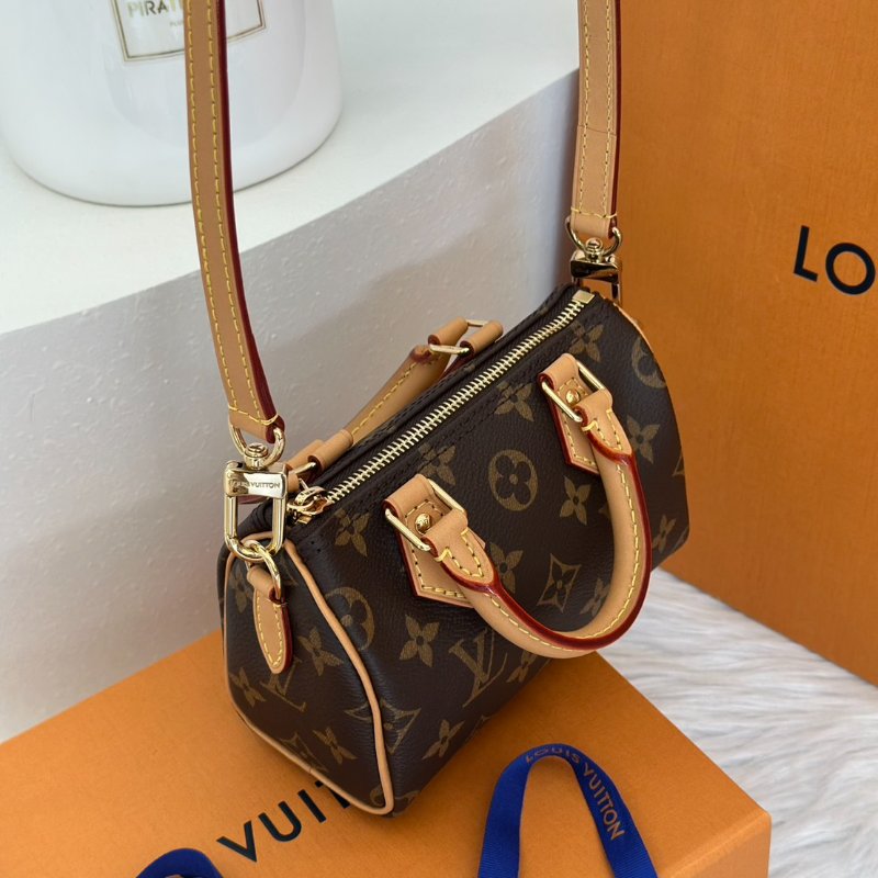 LOUIS VUITTON Nano speedy-2