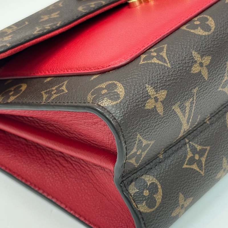 LouisVuitton路易威登Victoire維多利亞老花拼紅色金珠鏈條包-3