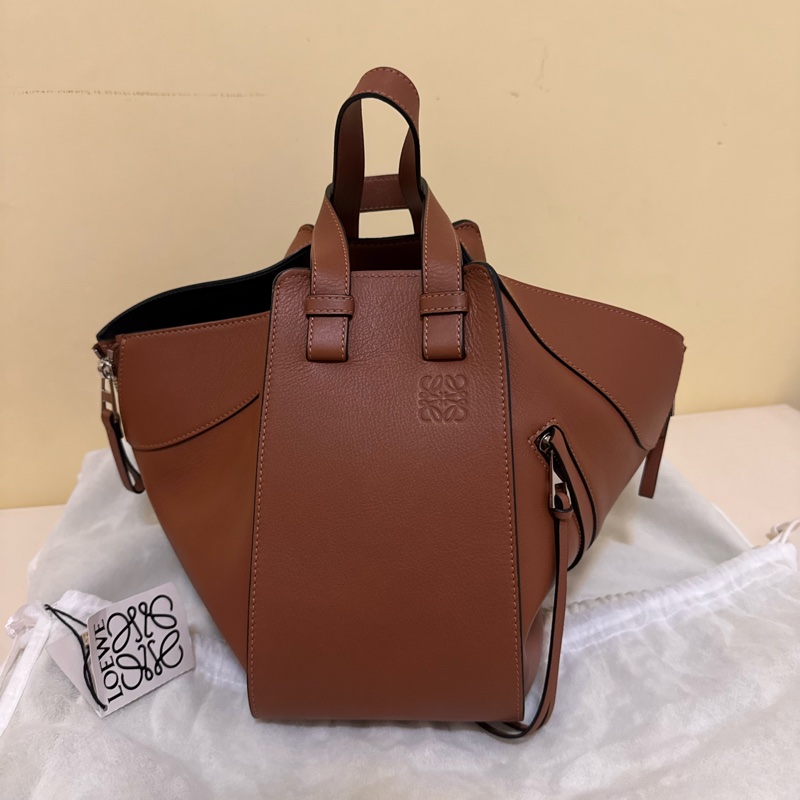 Loewe Hammock small bag-4
