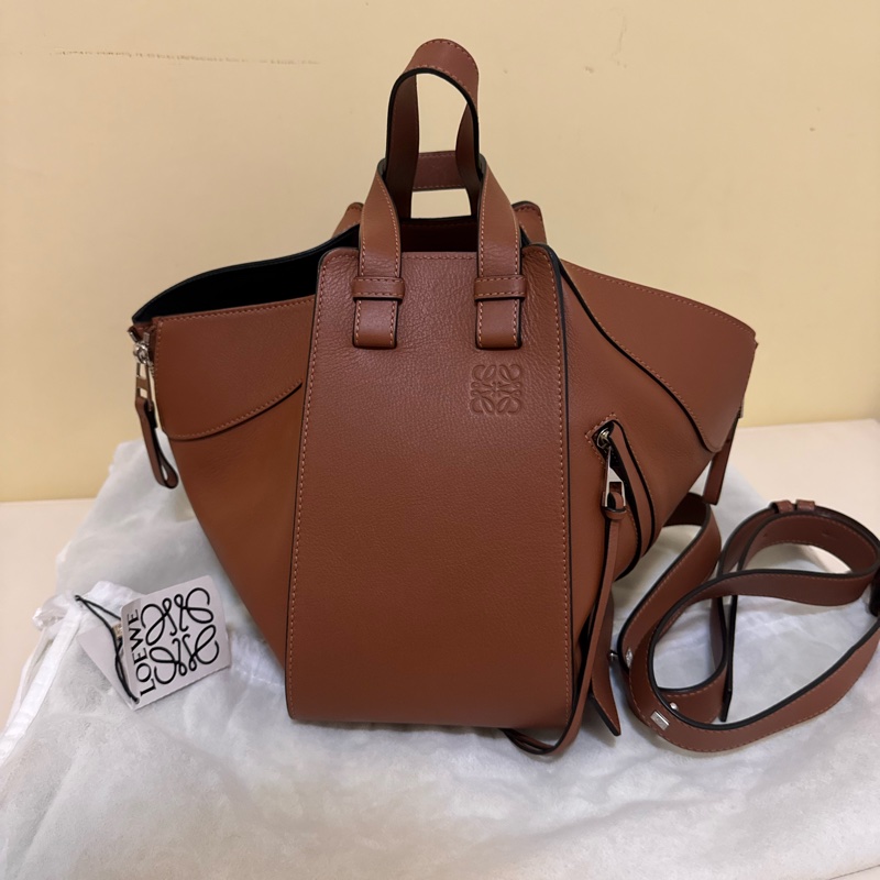 Loewe Hammock small bag-5