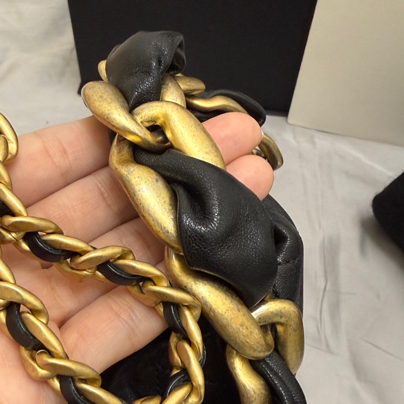 CHANEL 菱格牛皮皮革Chain Shoulder金扣手挽肩背兩用袋黑色-17