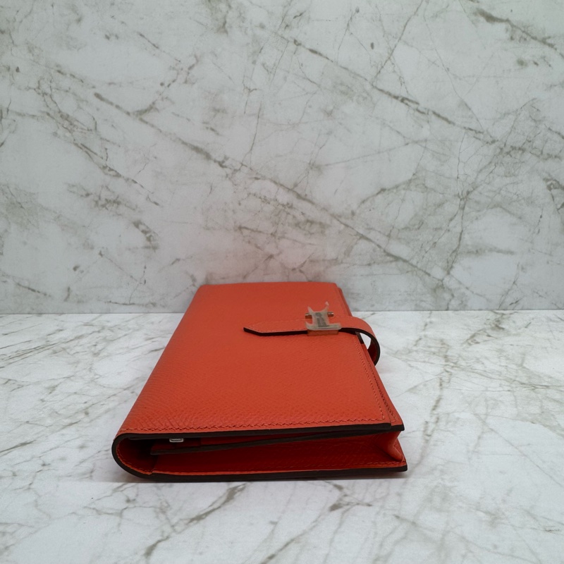 Hermes 橘紅色銀釦H長夾/T刻-3