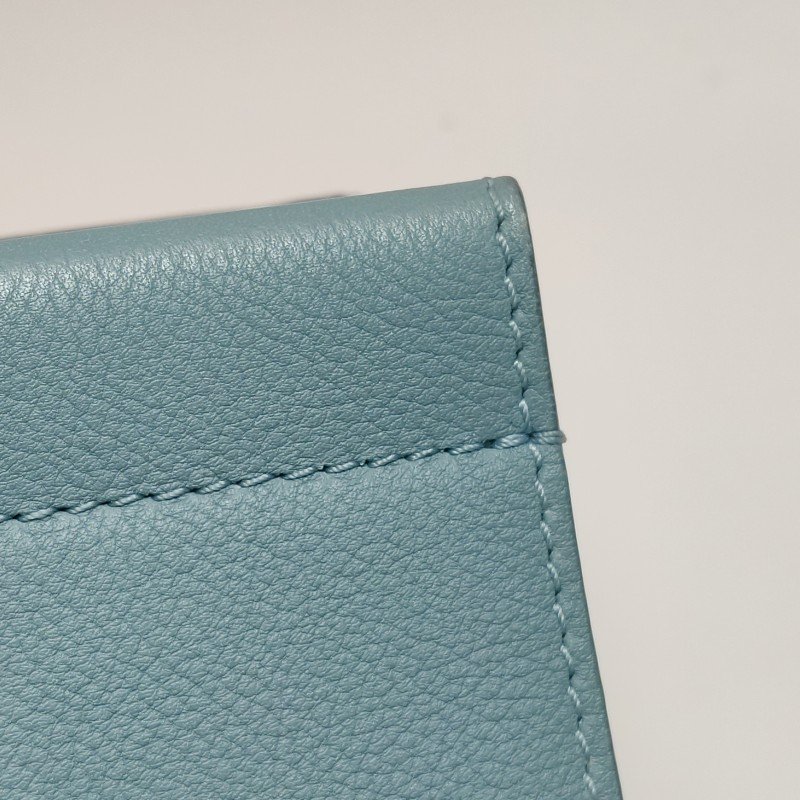 Louis Vuitton (LV) Lockme 牛皮 拼色 LV 轉鎖 手提包 單肩包-15