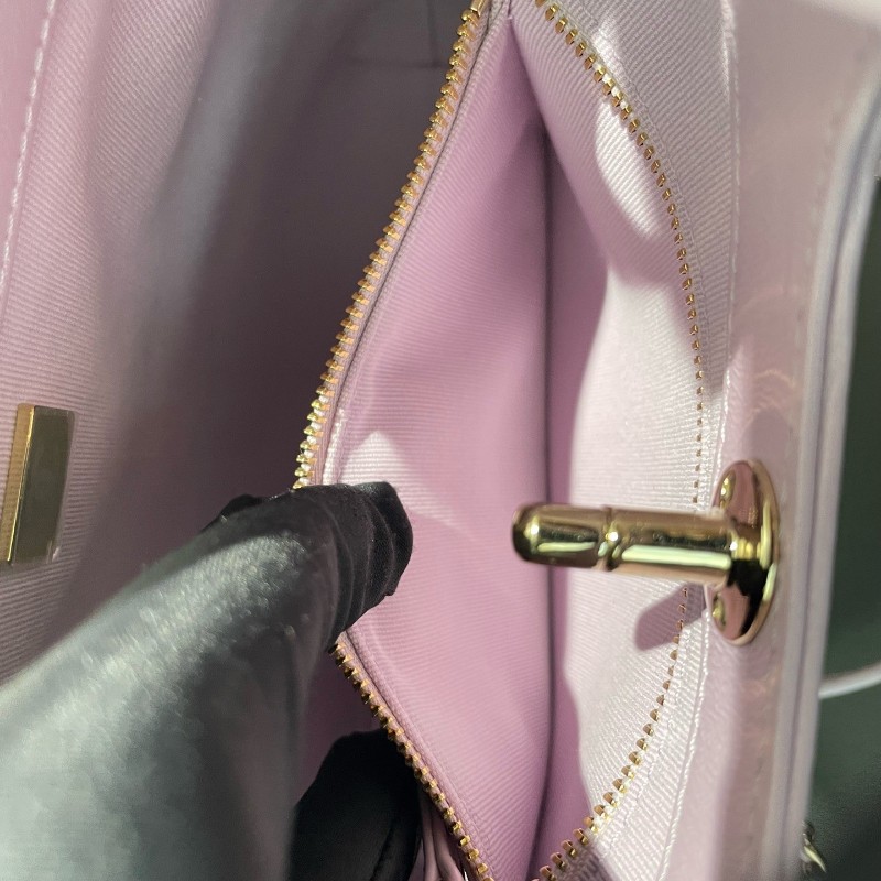 Chanel/香奈兒 24S 香芋紫 牛皮 31bag mini 晶片款 肩背包 手提包-25